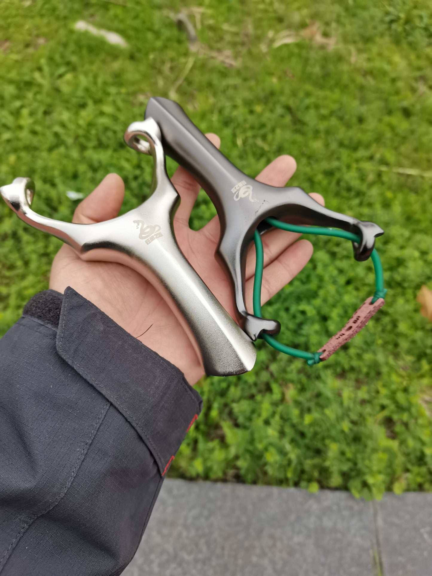 cobra professional speed shooting slingshot